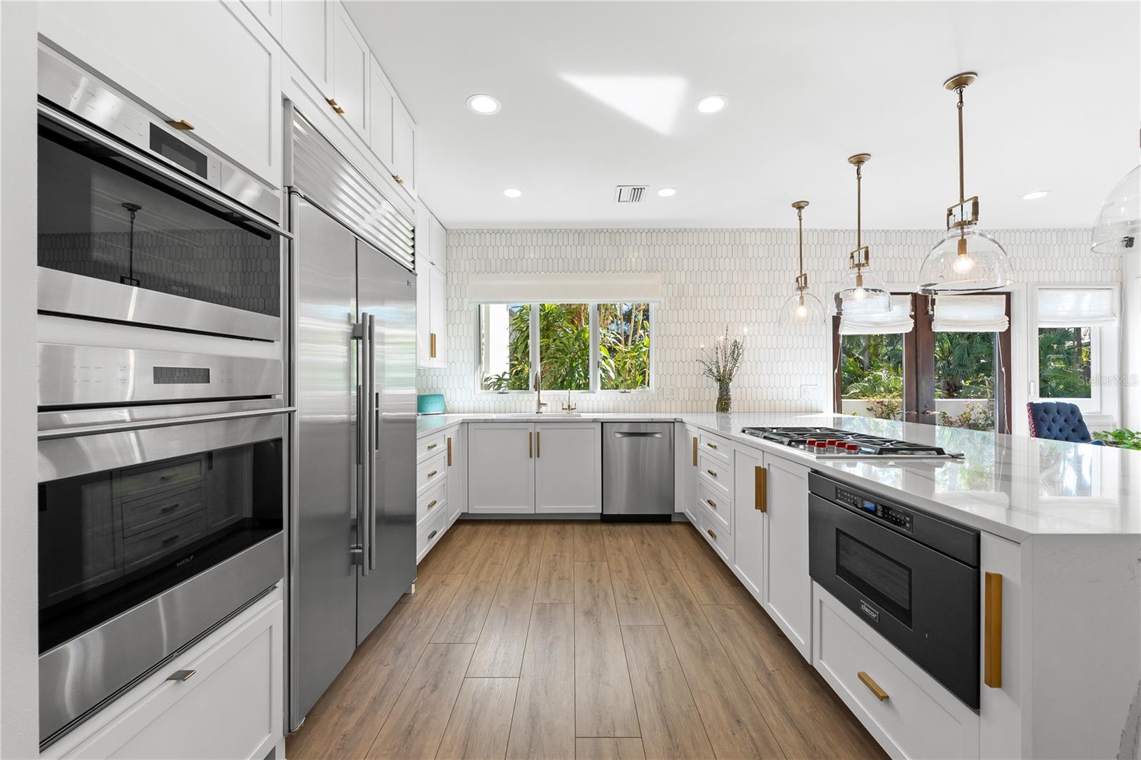 5235 SIESTA COVE DR, SARASOTA, FL, 34242