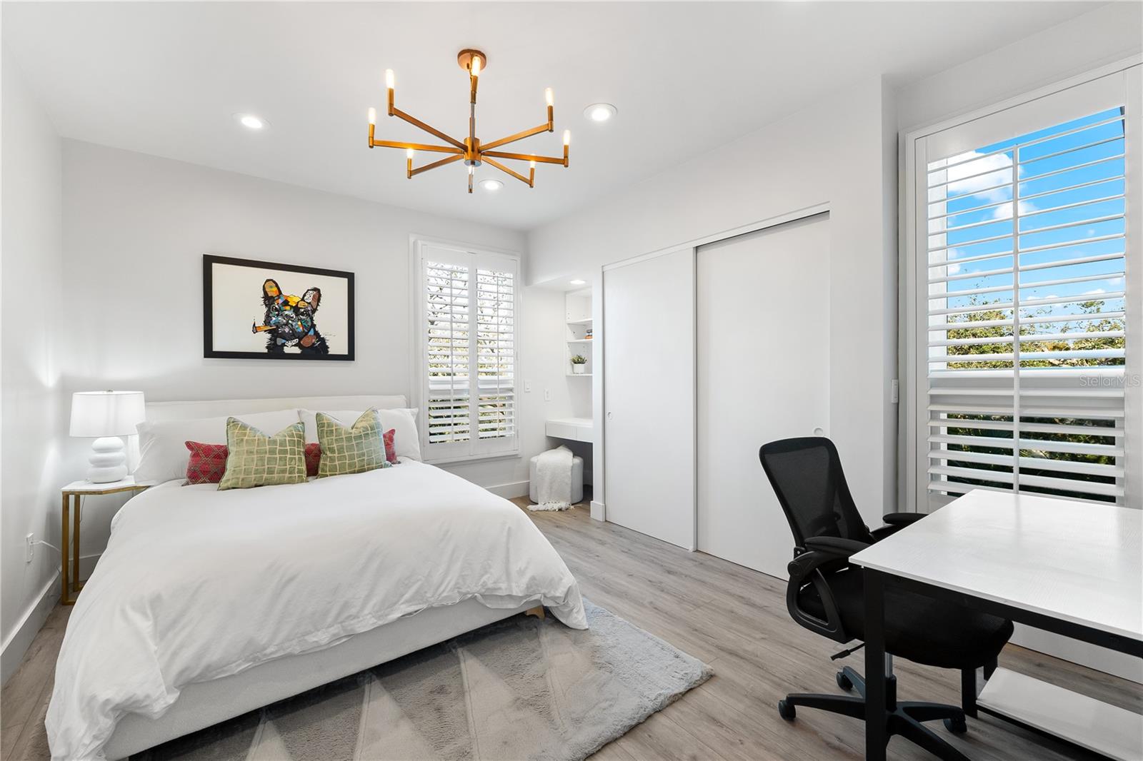 5235 SIESTA COVE DR, SARASOTA, FL, 34242