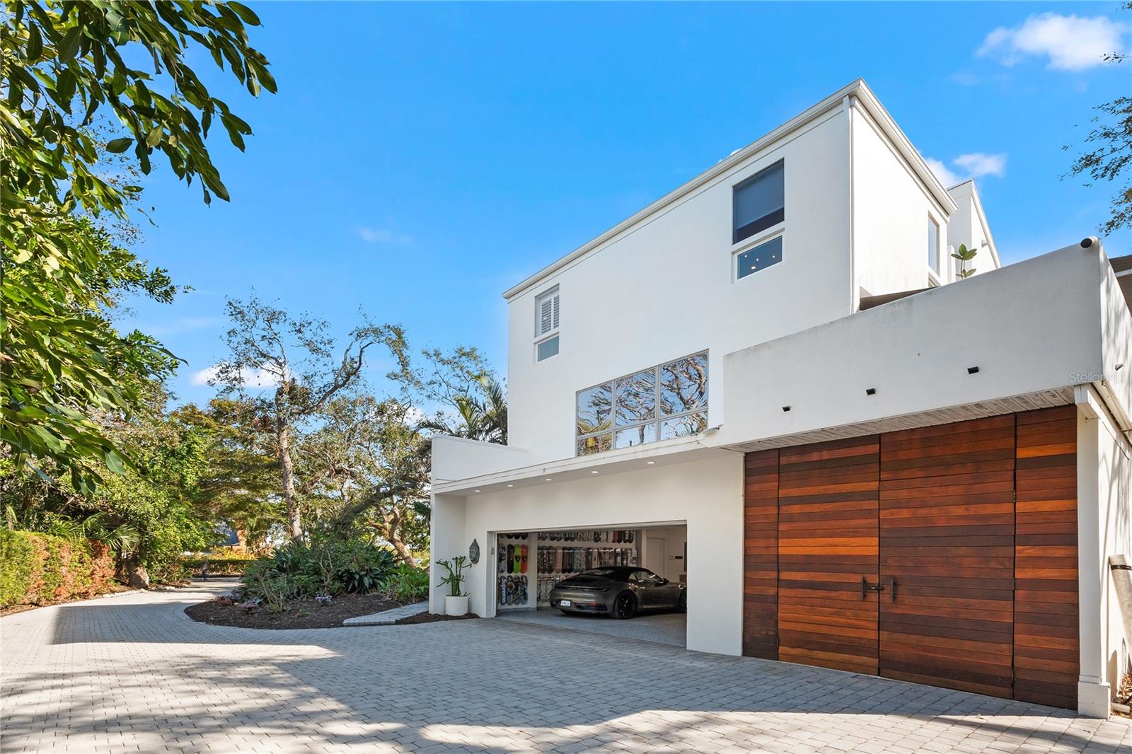 5235 SIESTA COVE DR, SARASOTA, FL, 34242