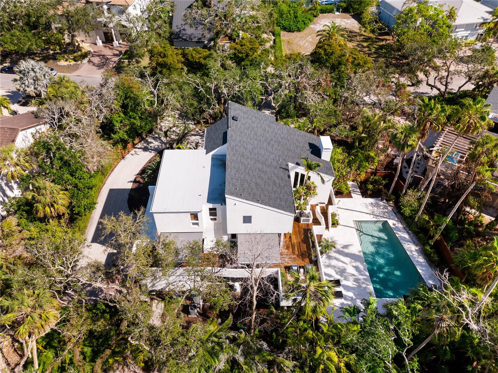5235 SIESTA COVE DR, SARASOTA, FL, 34242