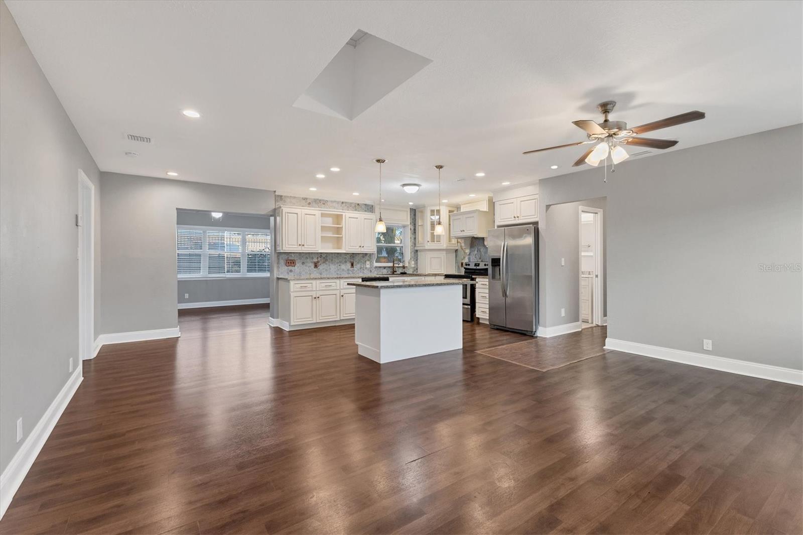 5118 6TH AVENUE DR W, BRADENTON, FL, 34209