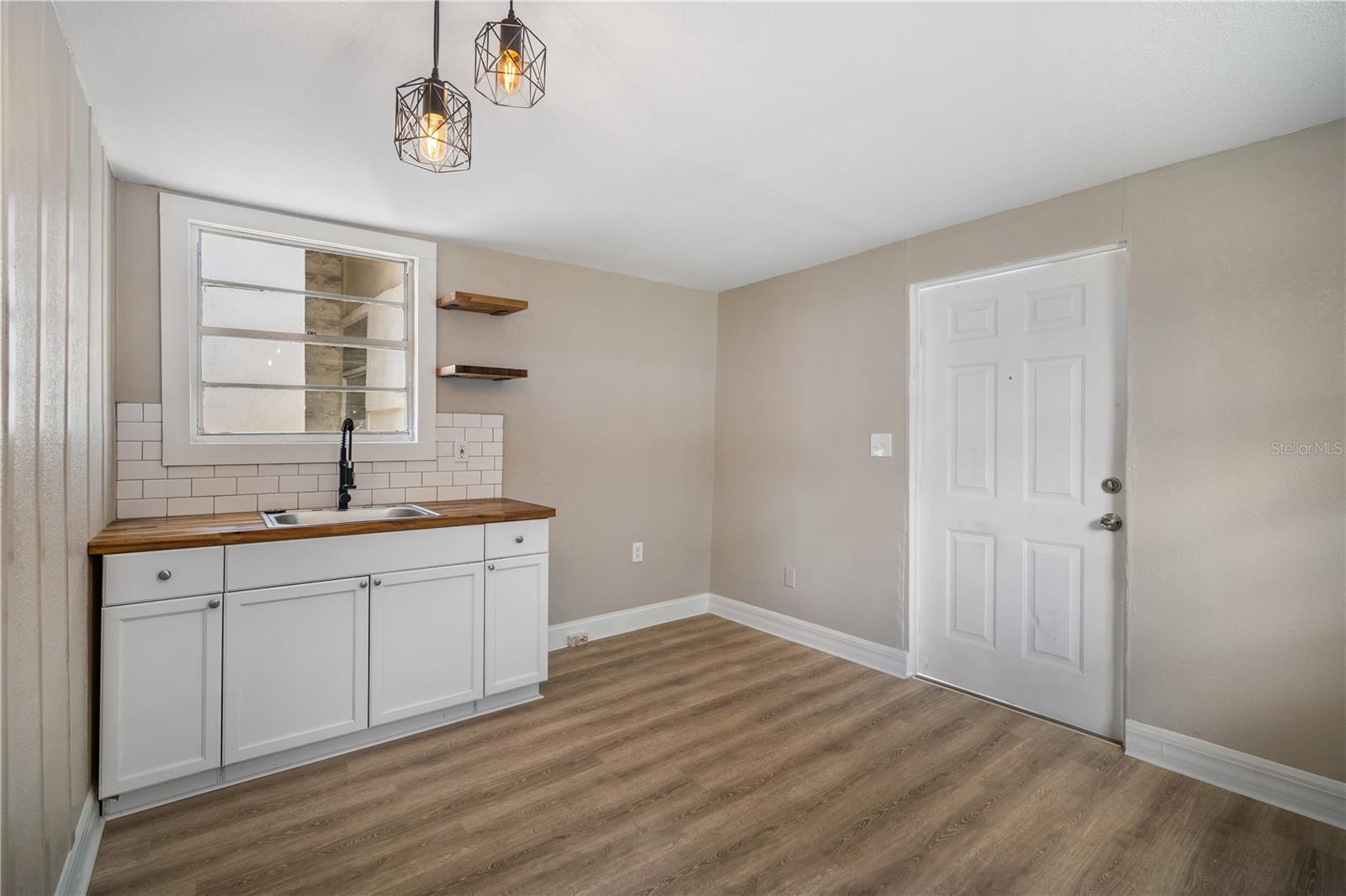 3105 W SPRUCE ST, TAMPA, FL, 33607