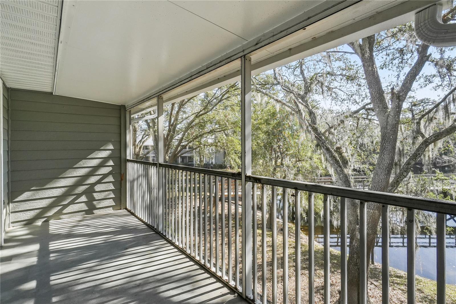 6003 LAKETREE LN #L, TEMPLE TERRACE, FL, 33617
