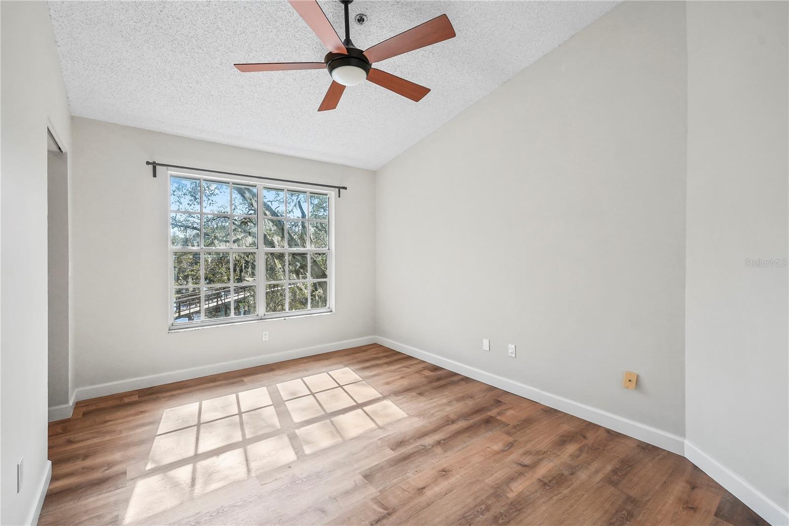 6003 LAKETREE LN #L, TEMPLE TERRACE, FL, 33617