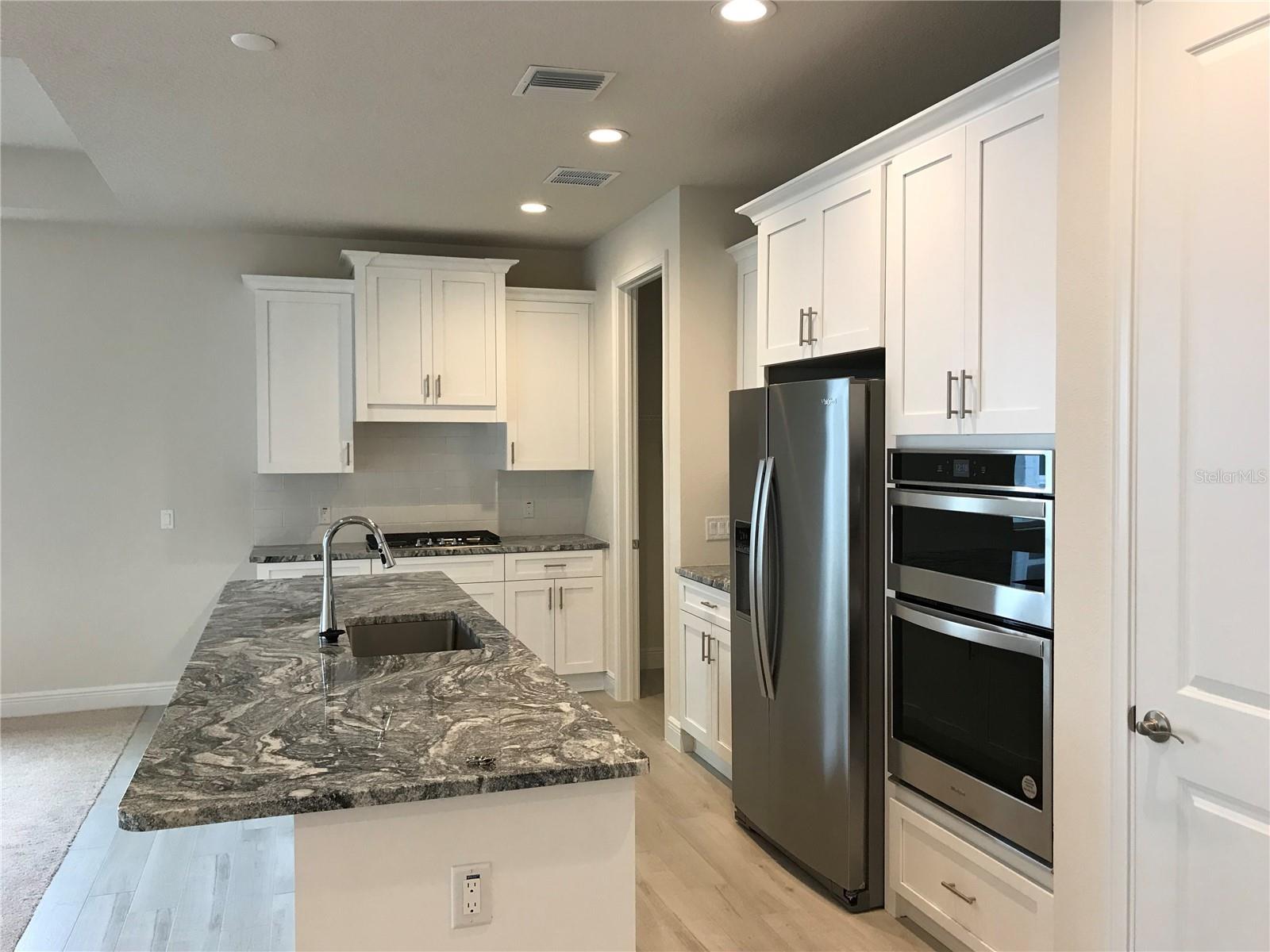 2078 PARAGON CIRCLE EAST, CLEARWATER, FL, 33755