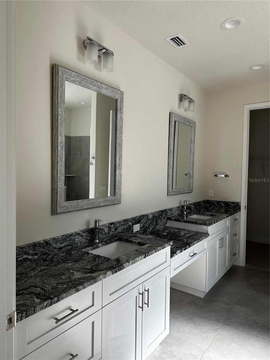 2078 PARAGON CIRCLE EAST, CLEARWATER, FL, 33755