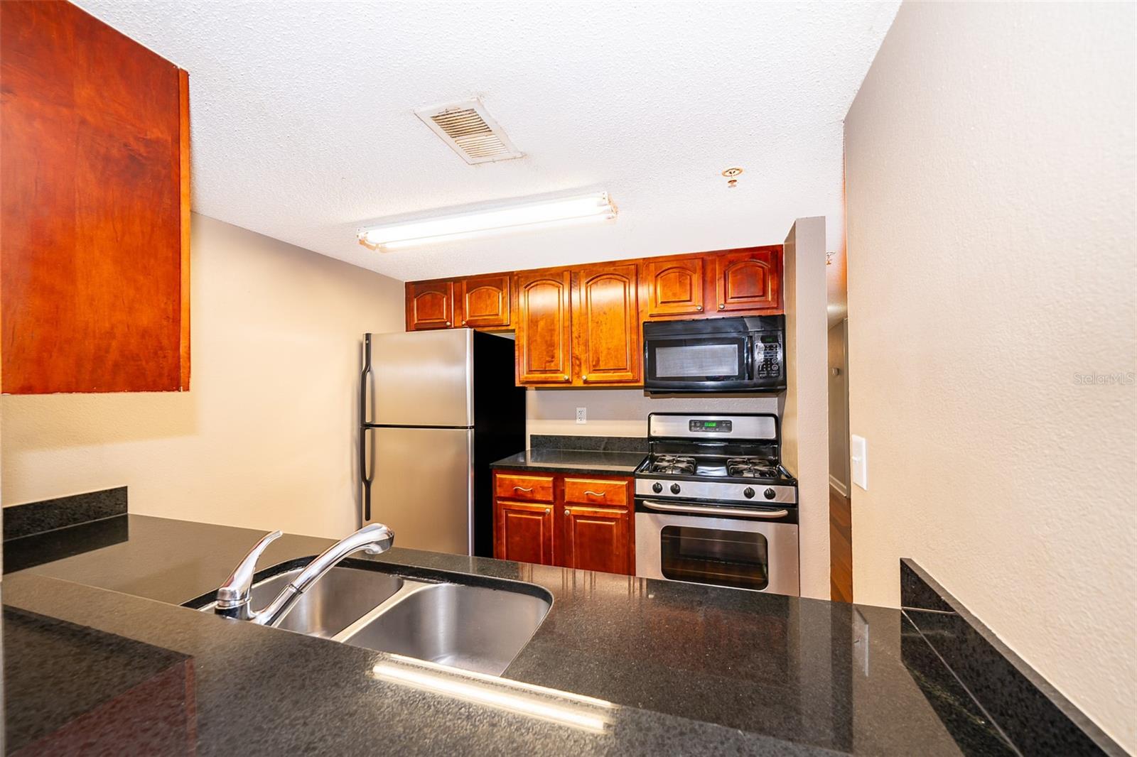 2013 DIXIE BELLE DR #F, ORLANDO, FL, 32812