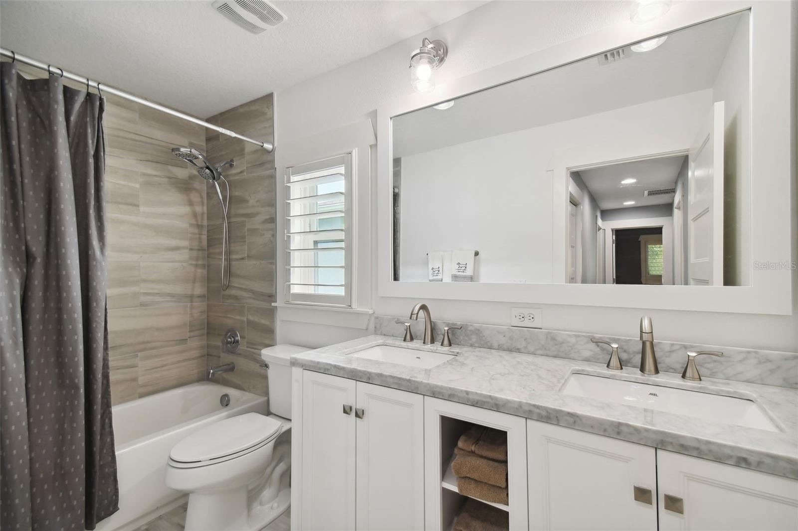 4755 W TARPON ST, TAMPA, FL, 33616