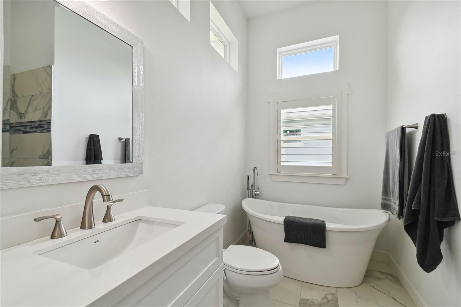 4755 W TARPON ST, TAMPA, FL, 33616