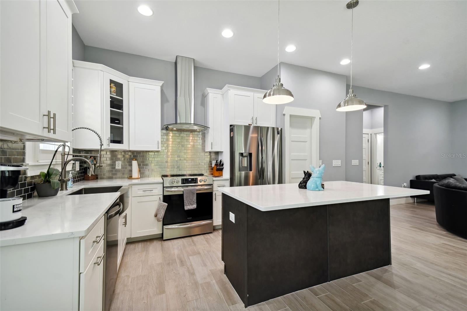 4755 W TARPON ST, TAMPA, FL, 33616
