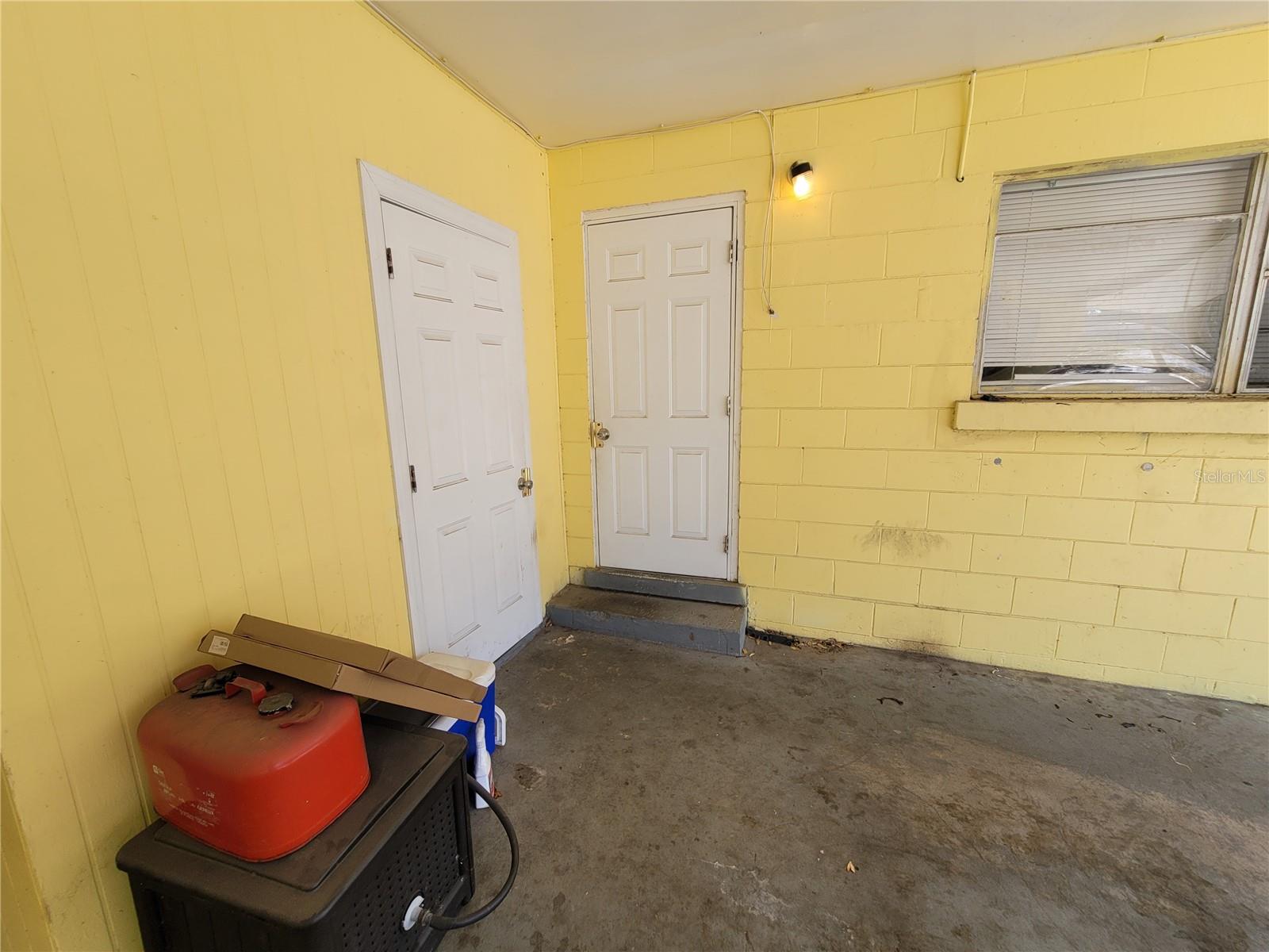 627 WASHINGTON AVE, LAKE WALES, FL, 33853
