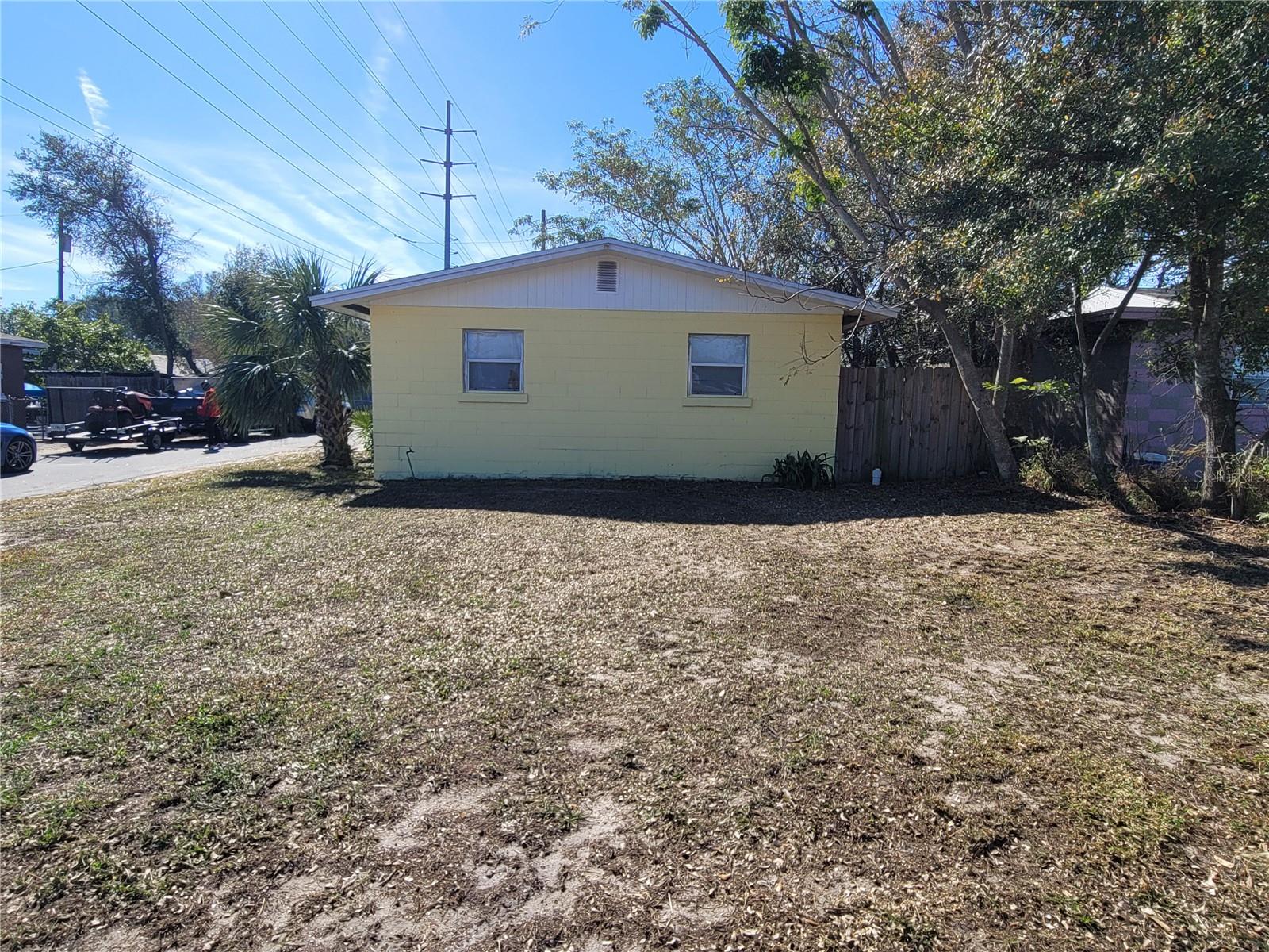 627 WASHINGTON AVE, LAKE WALES, FL, 33853