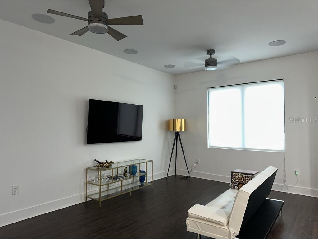 8712 PALM RANCHES PL, TAMPA, FL, 33614