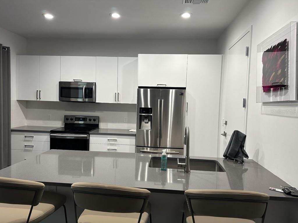 8712 PALM RANCHES PL, TAMPA, FL, 33614