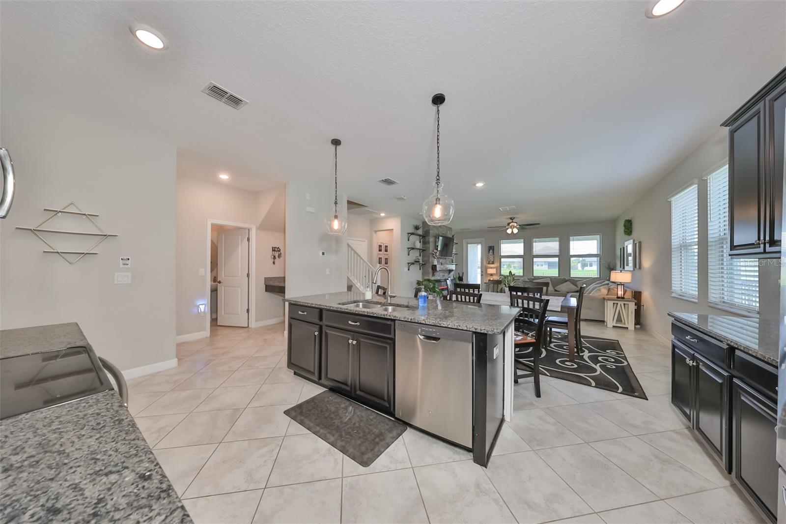 9608 IVORY DR, RUSKIN, FL, 33573