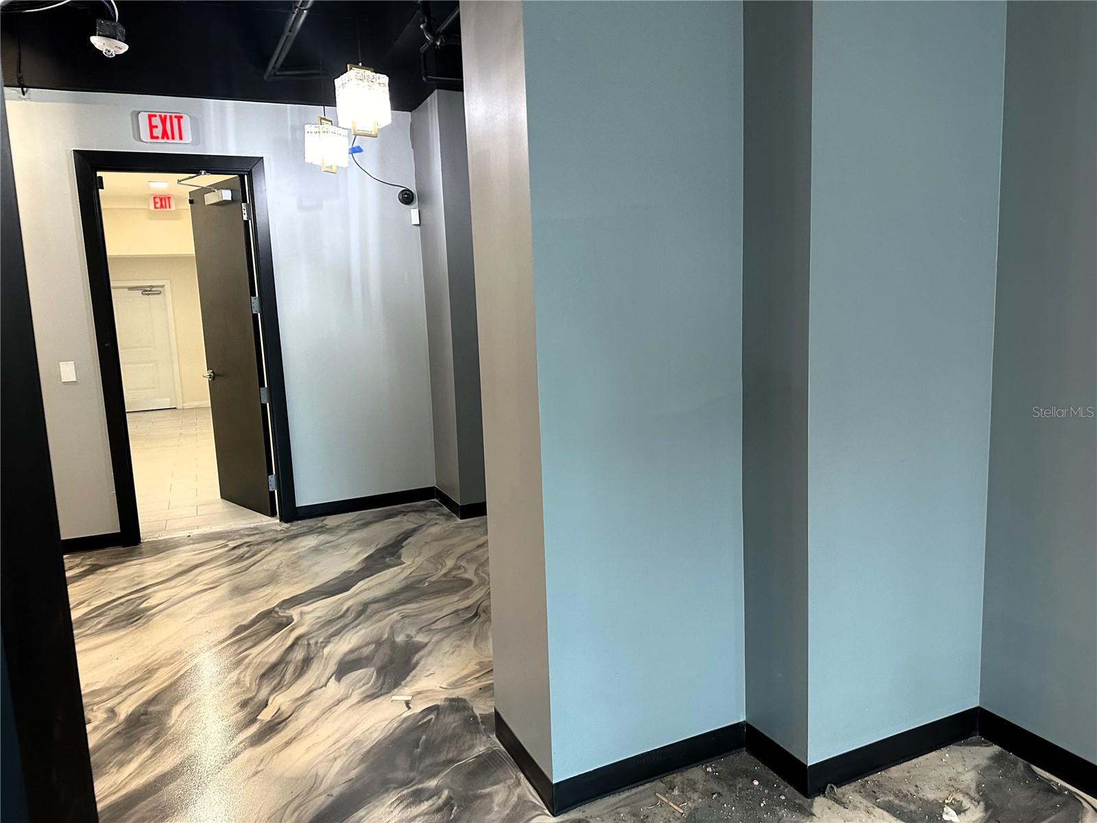 1100 CLEVELAND #B, CLEARWATER, FL, 33755