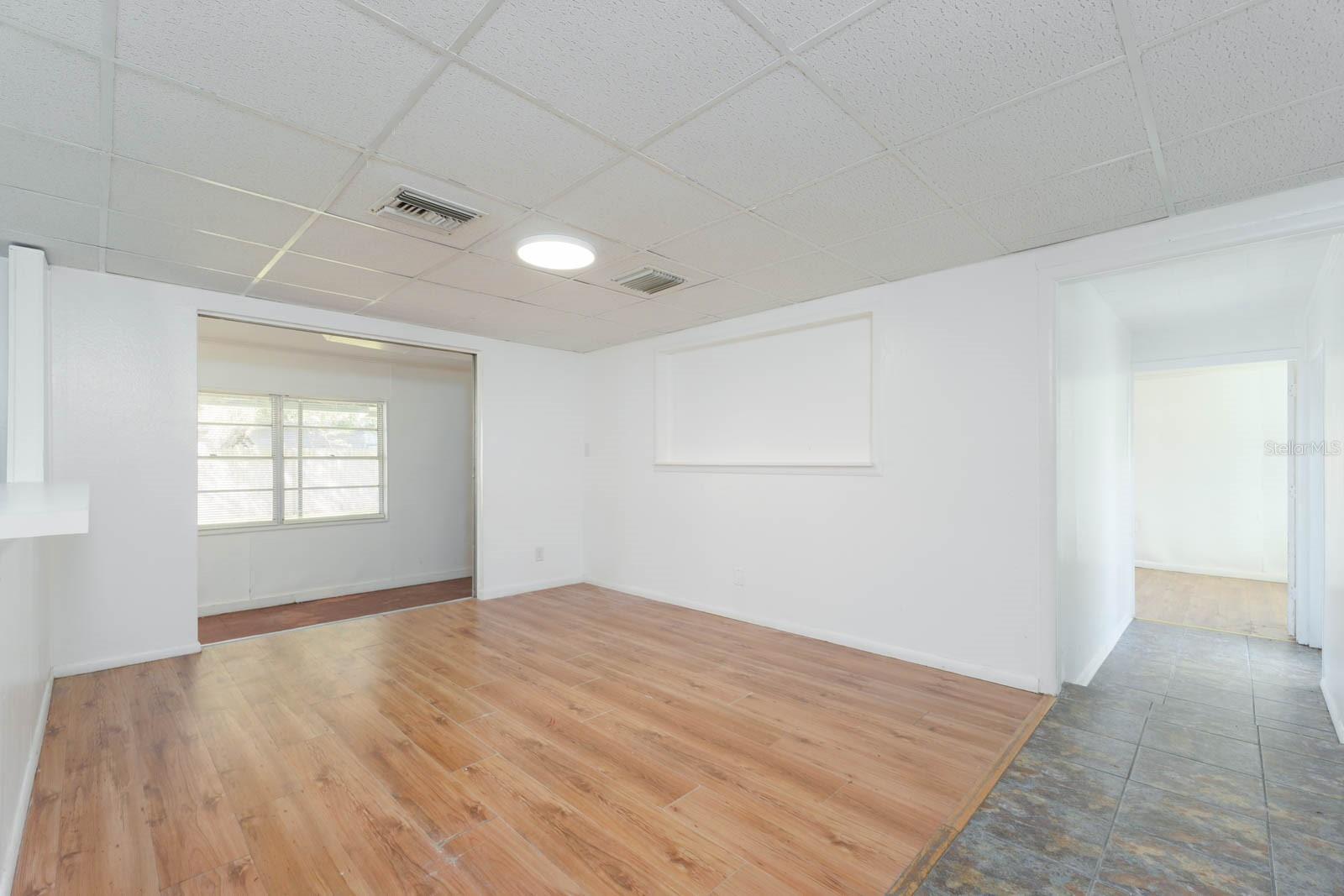 2009 WINDSOR WAY, TAMPA, FL, 33619