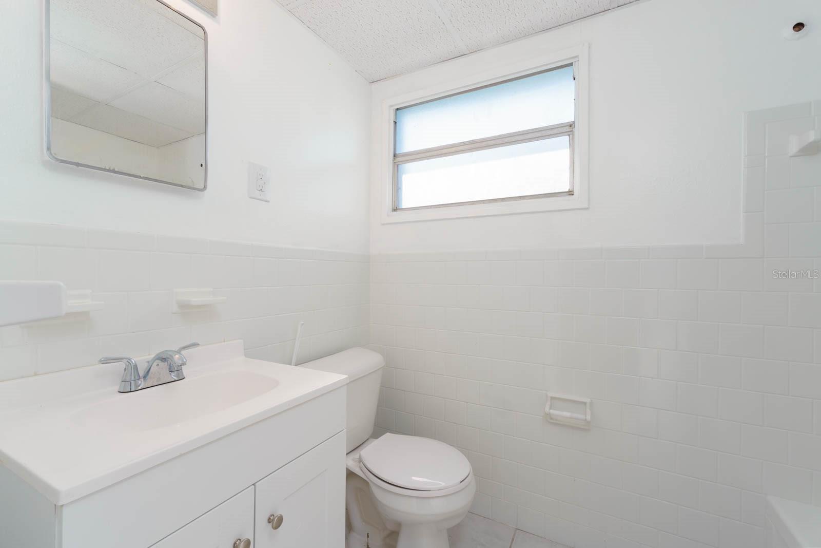 2009 WINDSOR WAY, TAMPA, FL, 33619