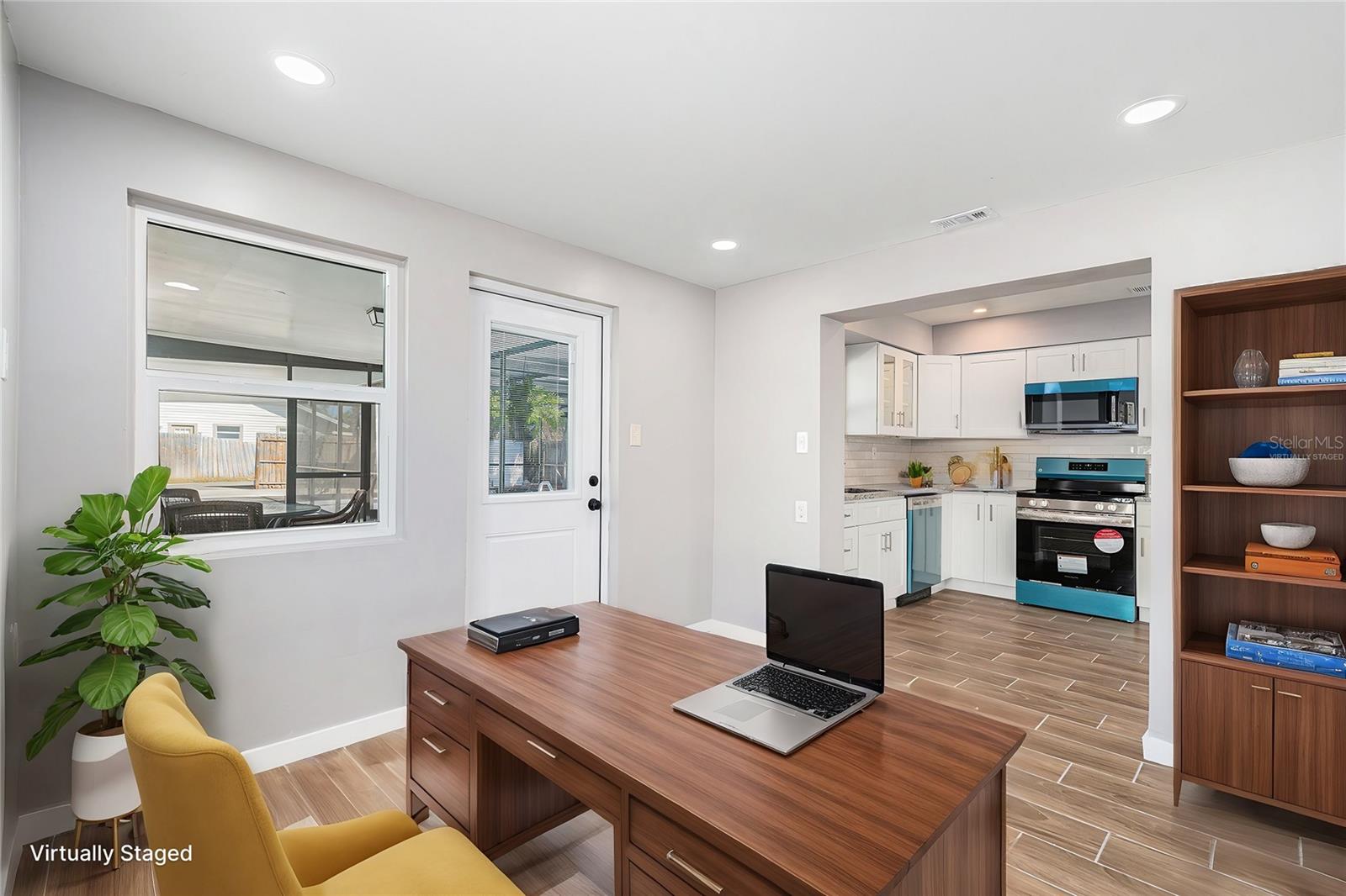 775 90TH AVE N, ST PETERSBURG, FL, 33702