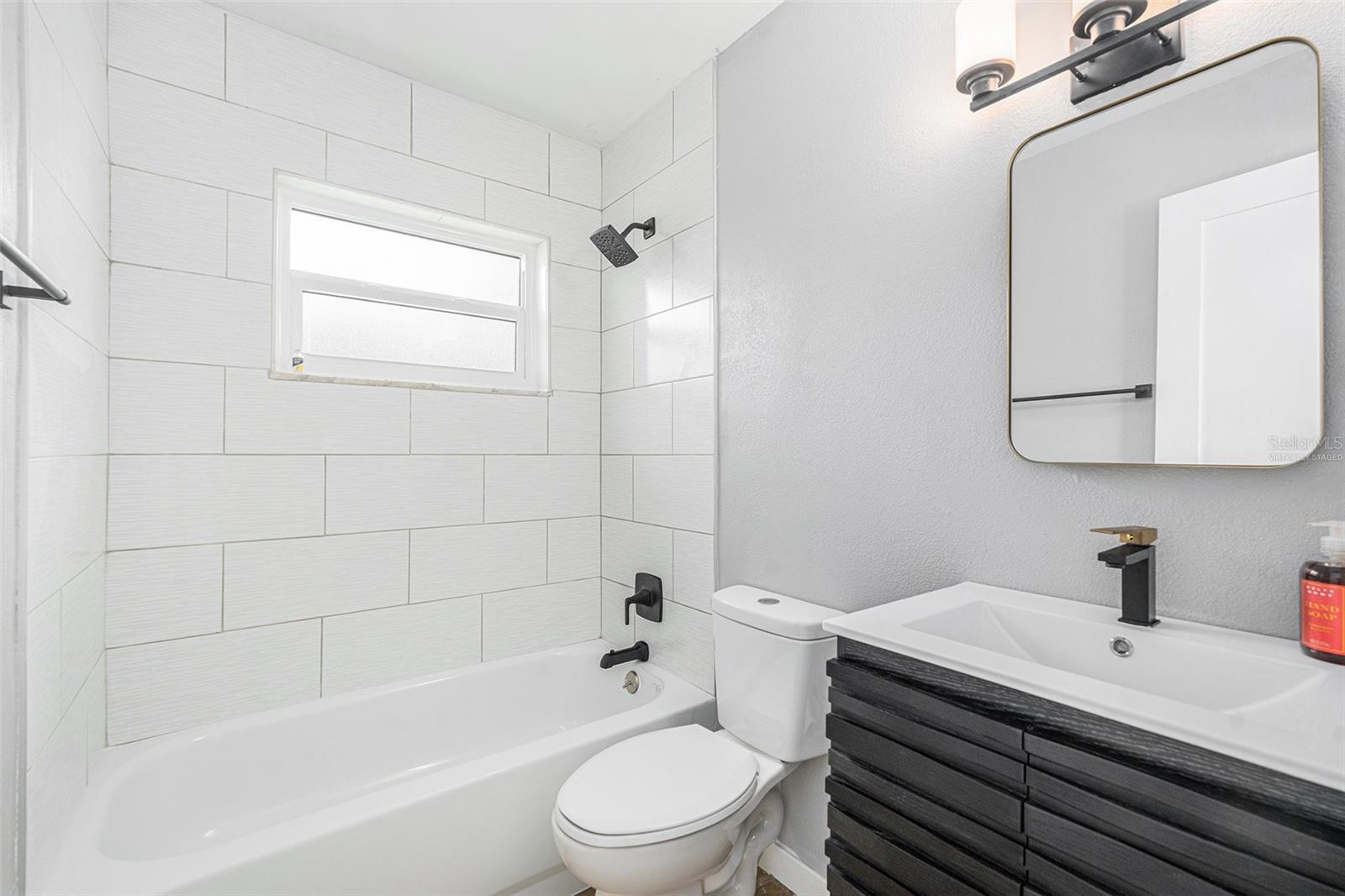 775 90TH AVE N, ST PETERSBURG, FL, 33702
