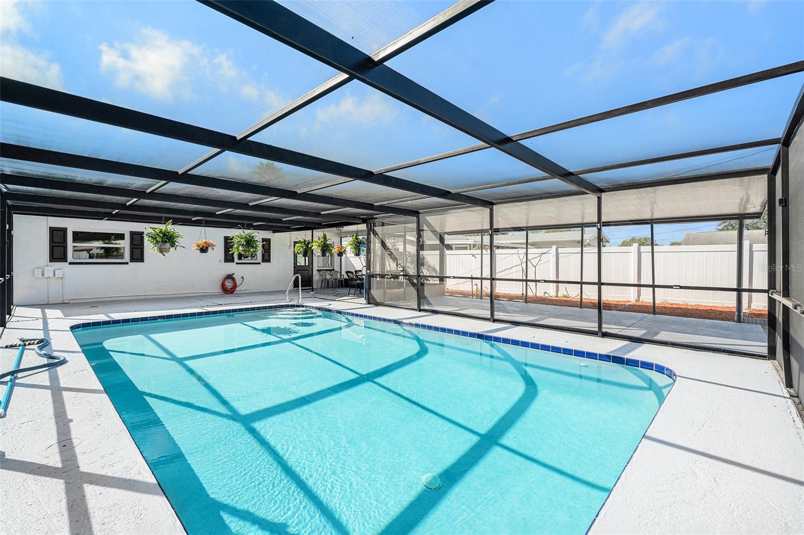 775 90TH AVE N, ST PETERSBURG, FL, 33702