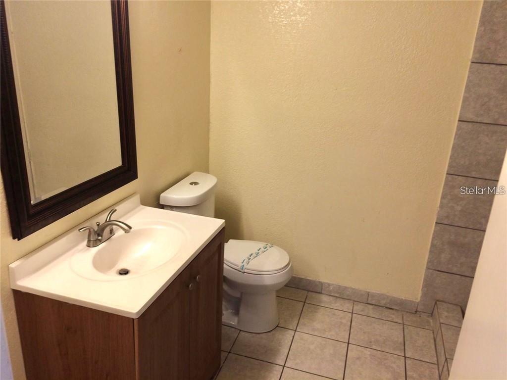 1908 LAKE ATRIUMS CIR #24, ORLANDO, FL, 32839