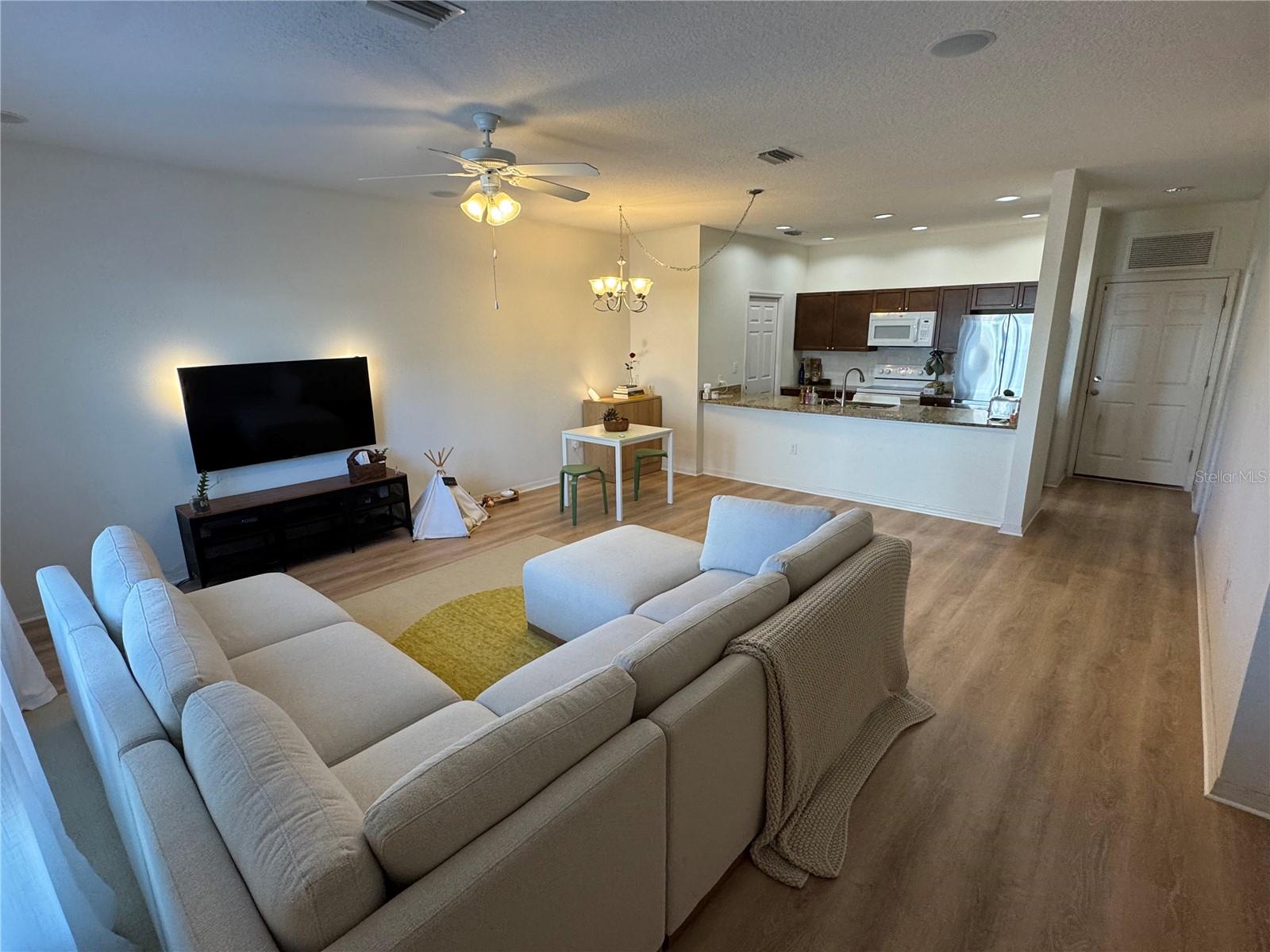 1275 DREW ST, CLEARWATER, FL, 33755