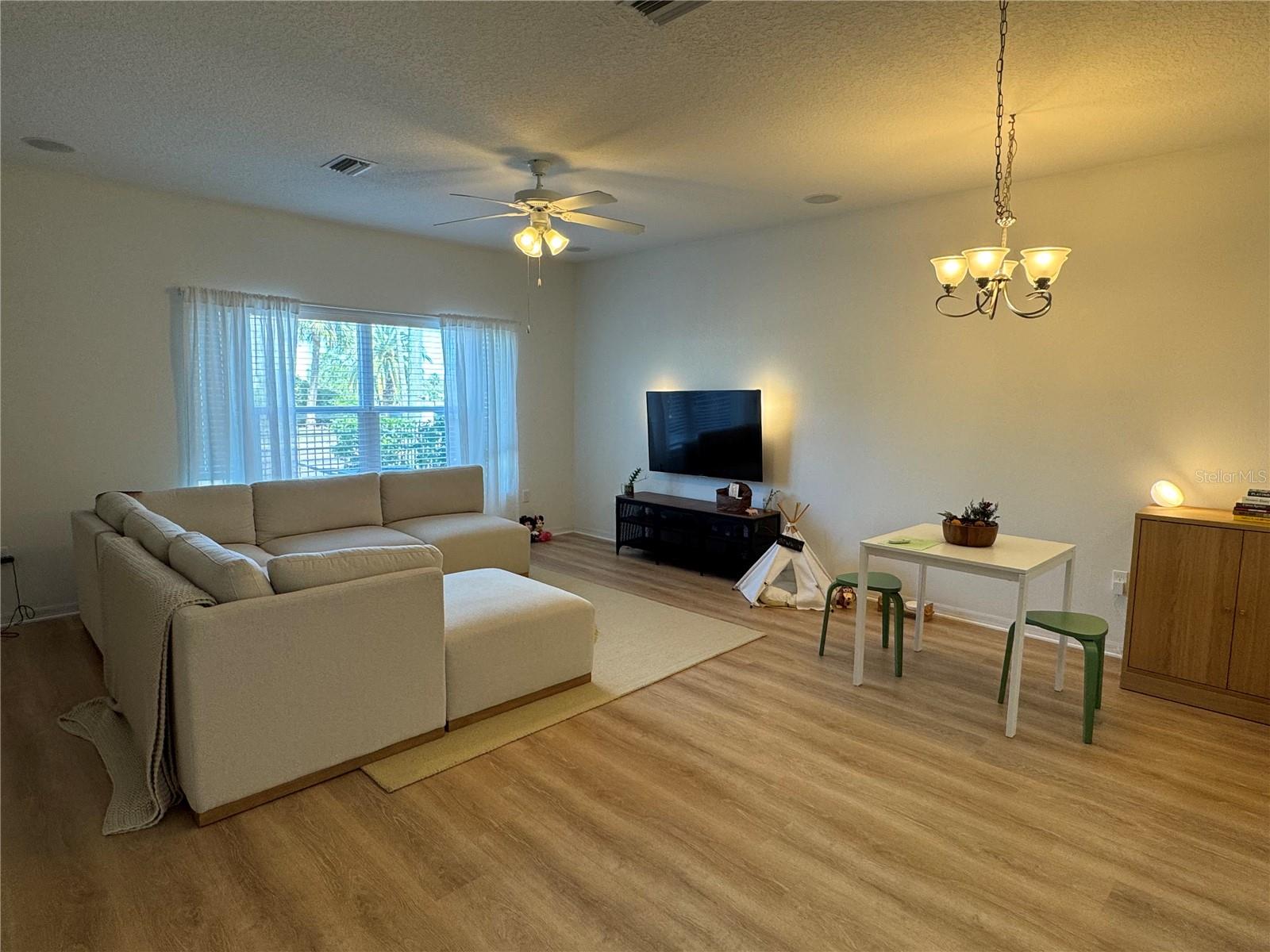 1275 DREW ST, CLEARWATER, FL, 33755