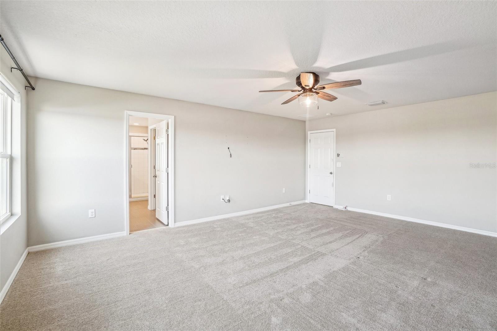 19738 LONG LAKE RANCH BLVD, LUTZ, FL, 33558
