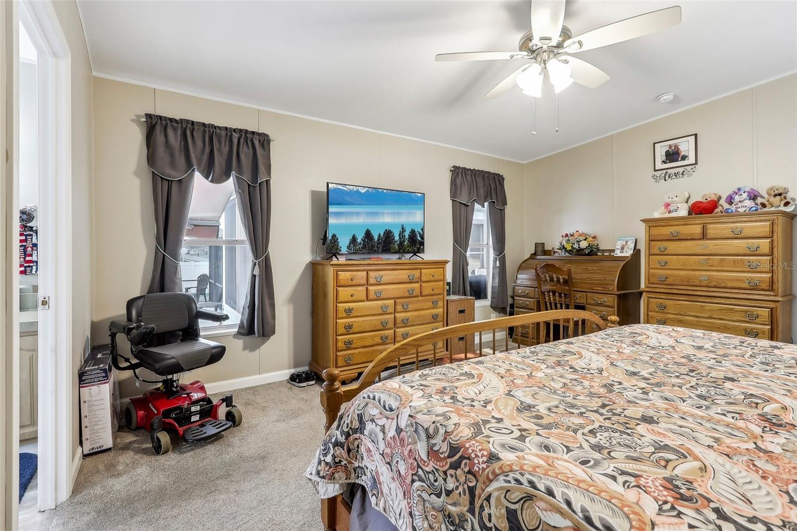 555 LINDSEY DR, LAKELAND, FL, 33809