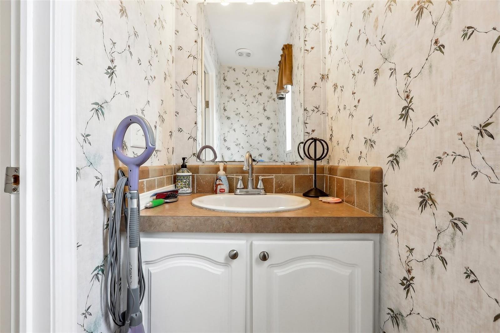 555 LINDSEY DR, LAKELAND, FL, 33809