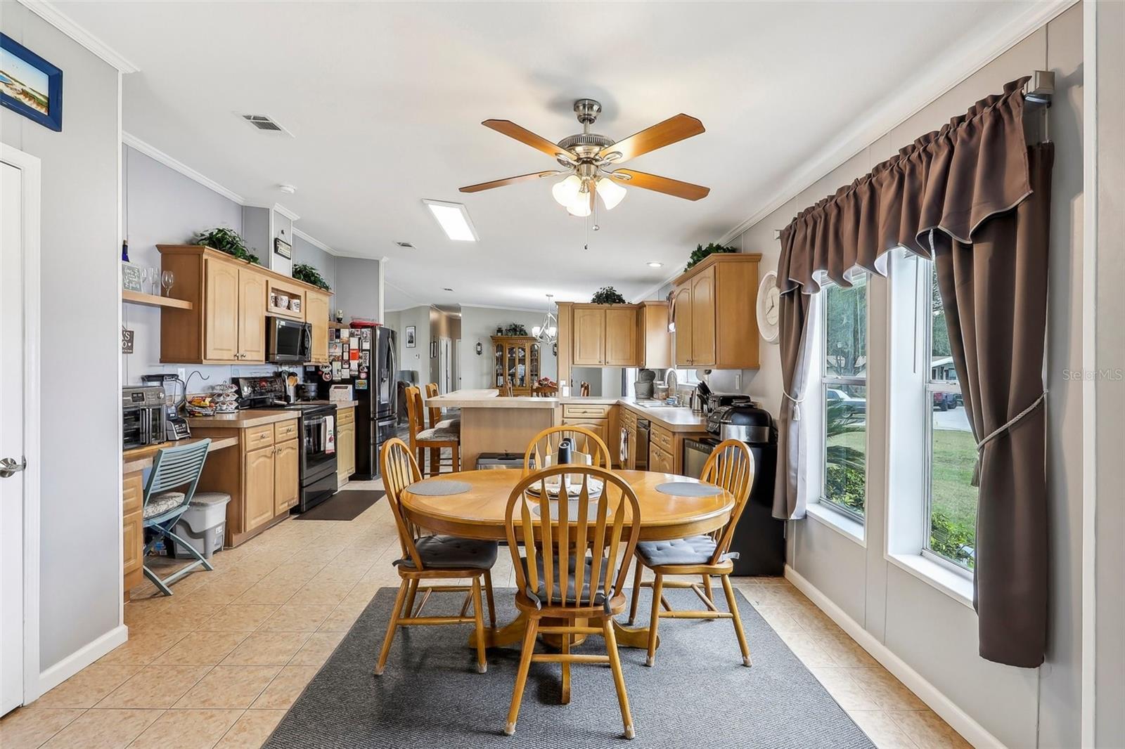 555 LINDSEY DR, LAKELAND, FL, 33809