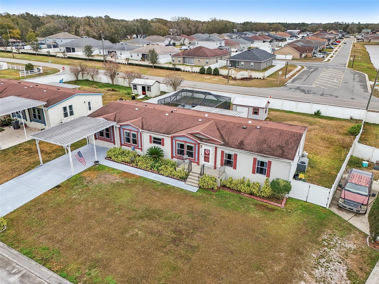 555 LINDSEY DR, LAKELAND, FL, 33809