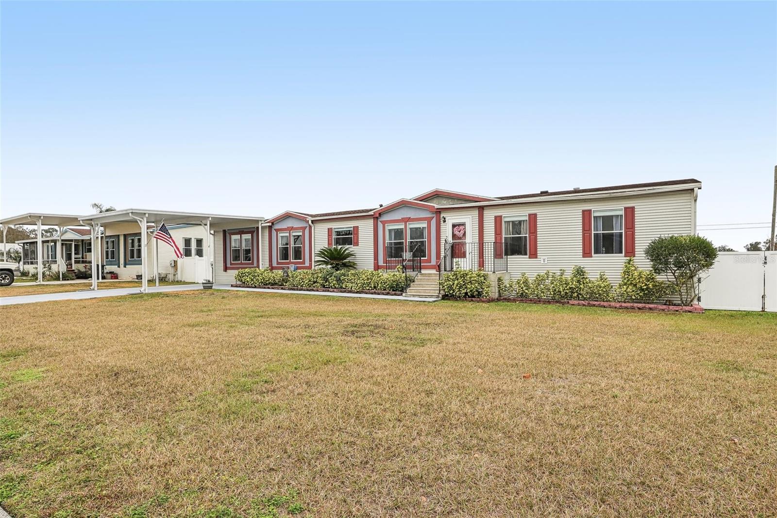 555 LINDSEY DR, LAKELAND, FL, 33809