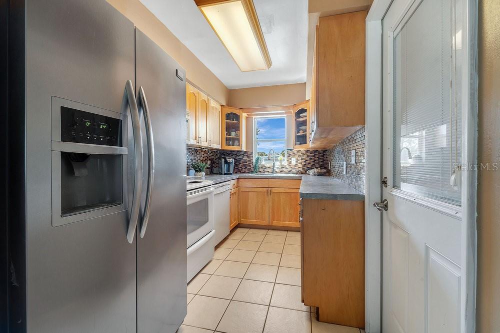 2533 DUNCAN DR, BELLEAIR BLUFFS, FL, 33770