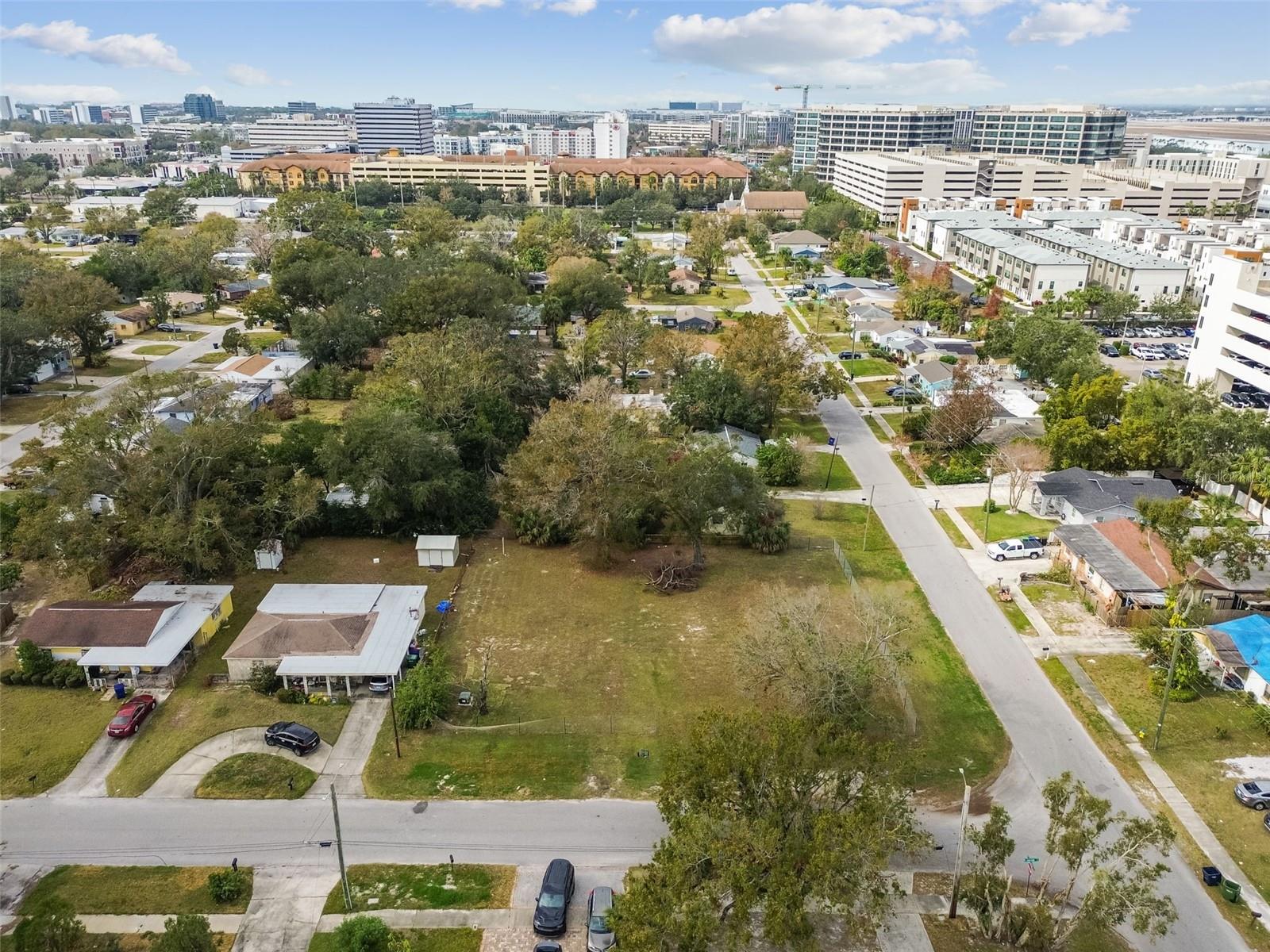 2308 N N HAROLD AVE, TAMPA, FL, 33607