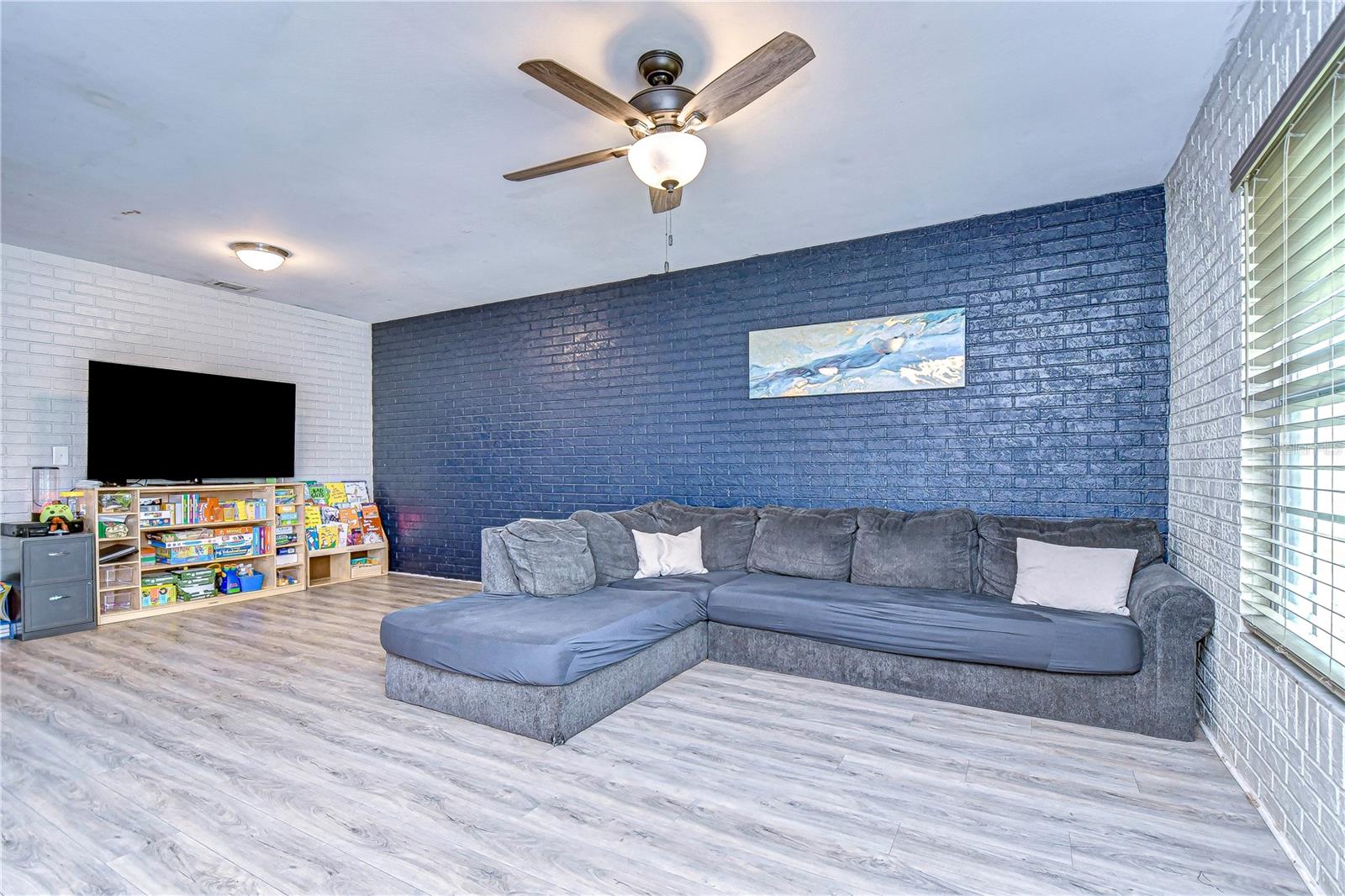 8504 WOODALL CT, TAMPA, FL, 33615
