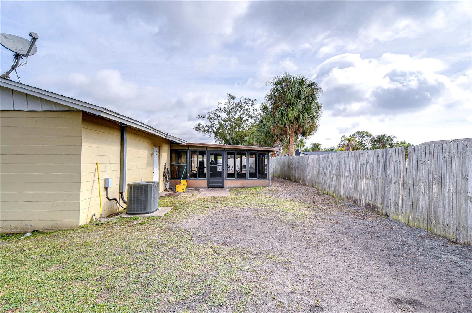 8504 WOODALL CT, TAMPA, FL, 33615