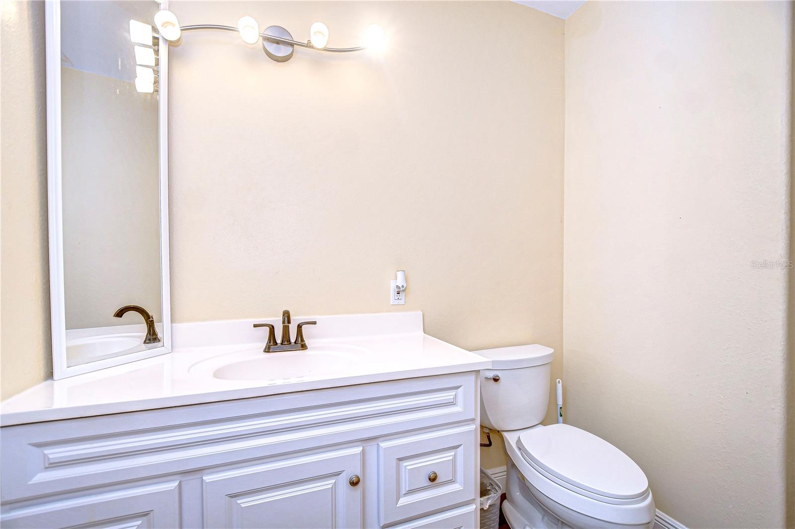 8504 WOODALL CT, TAMPA, FL, 33615