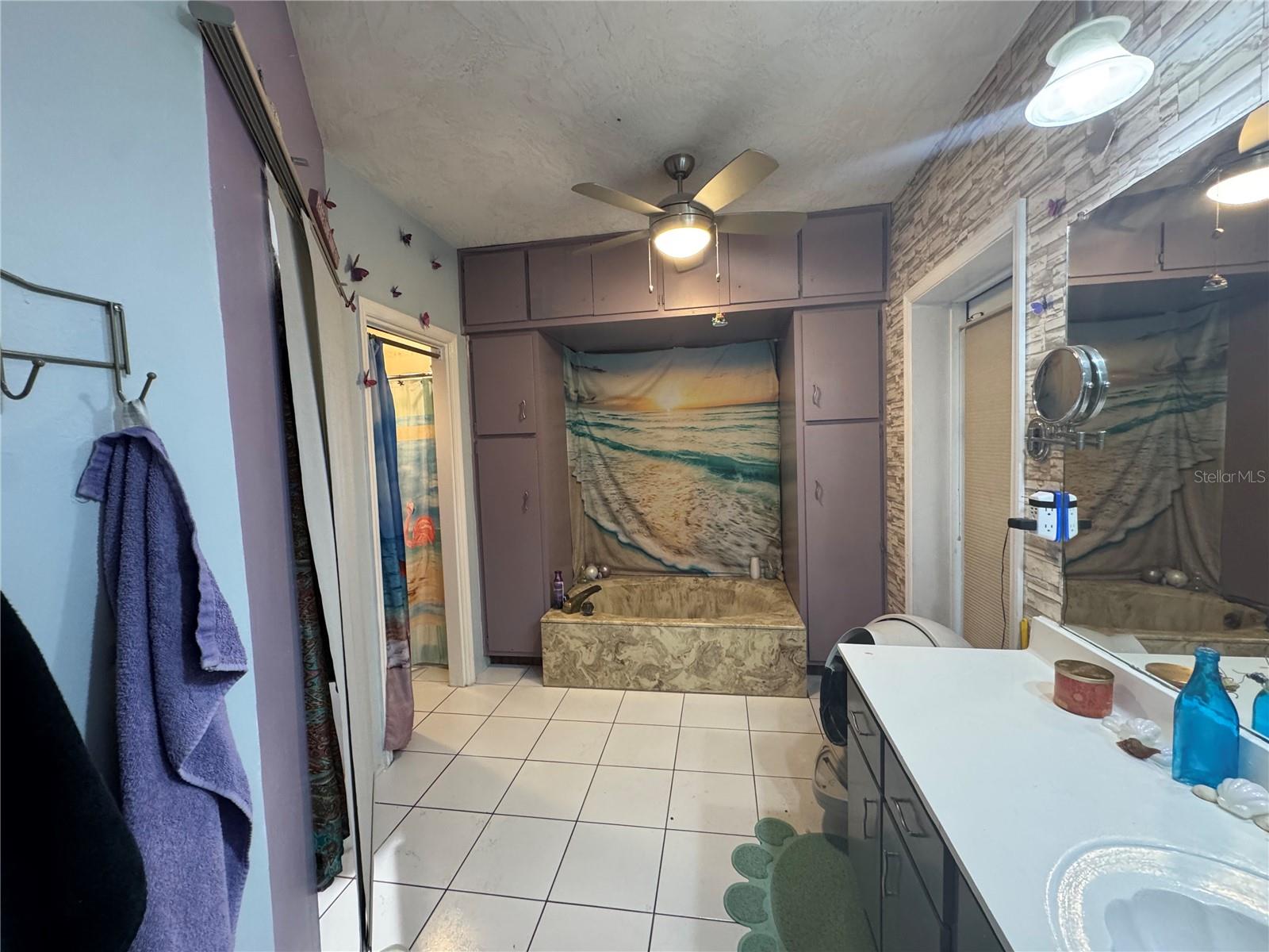 2046 WINDING OAKS DR, PALM HARBOR, FL, 34683