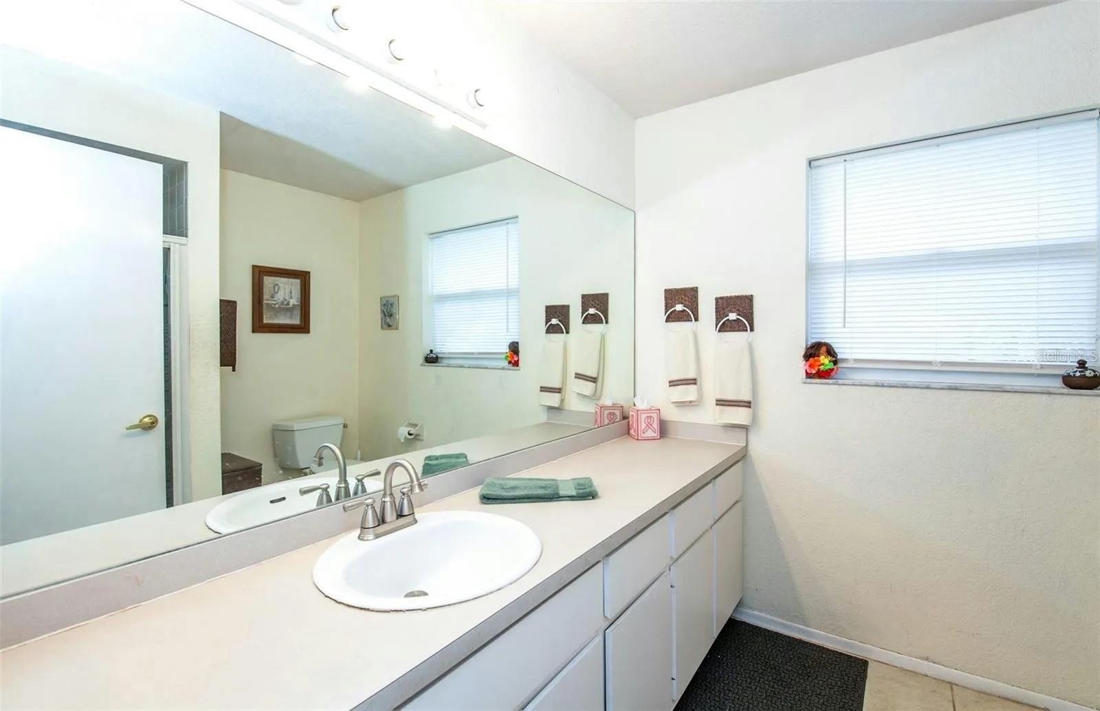 4695 W PRICE BLVD, NORTH PORT, FL, 34286