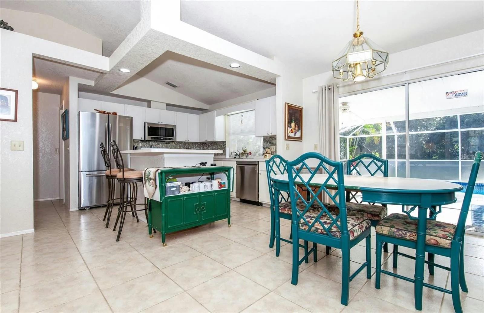 4695 W PRICE BLVD, NORTH PORT, FL, 34286