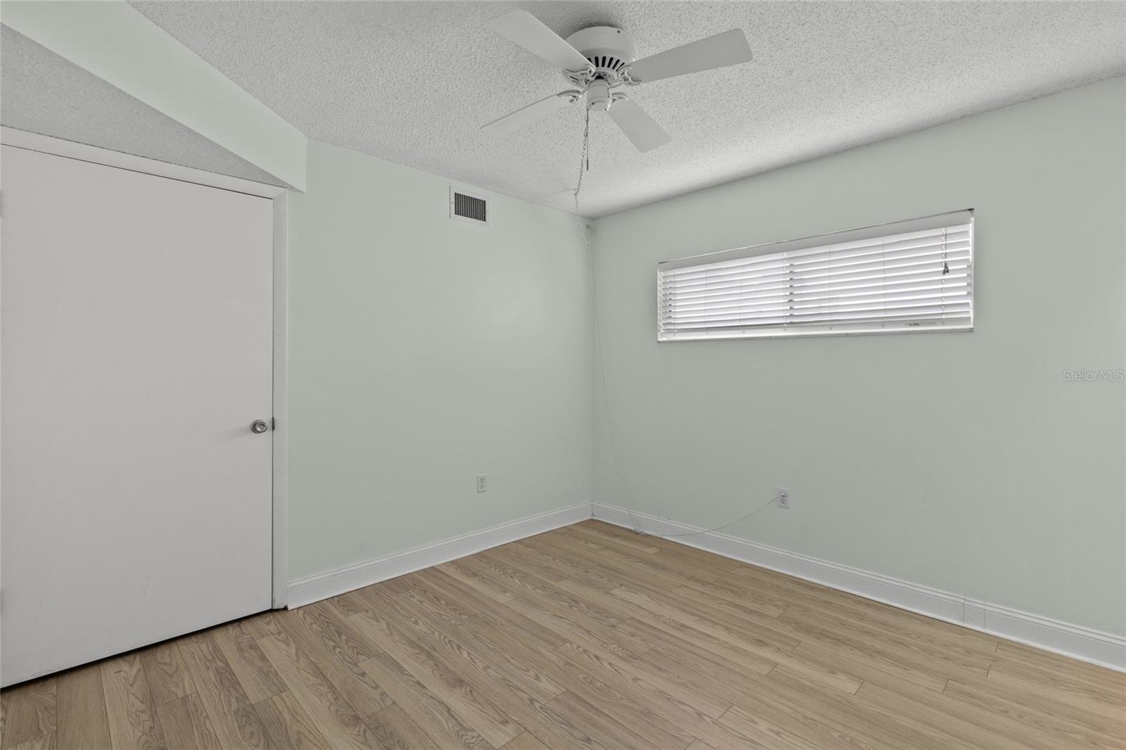 4775 COVE CIR #202, ST PETERSBURG, FL, 33708