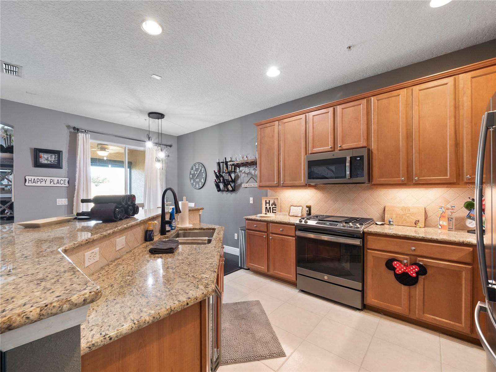 890 ASSEMBLY CT, REUNION, FL, 34747