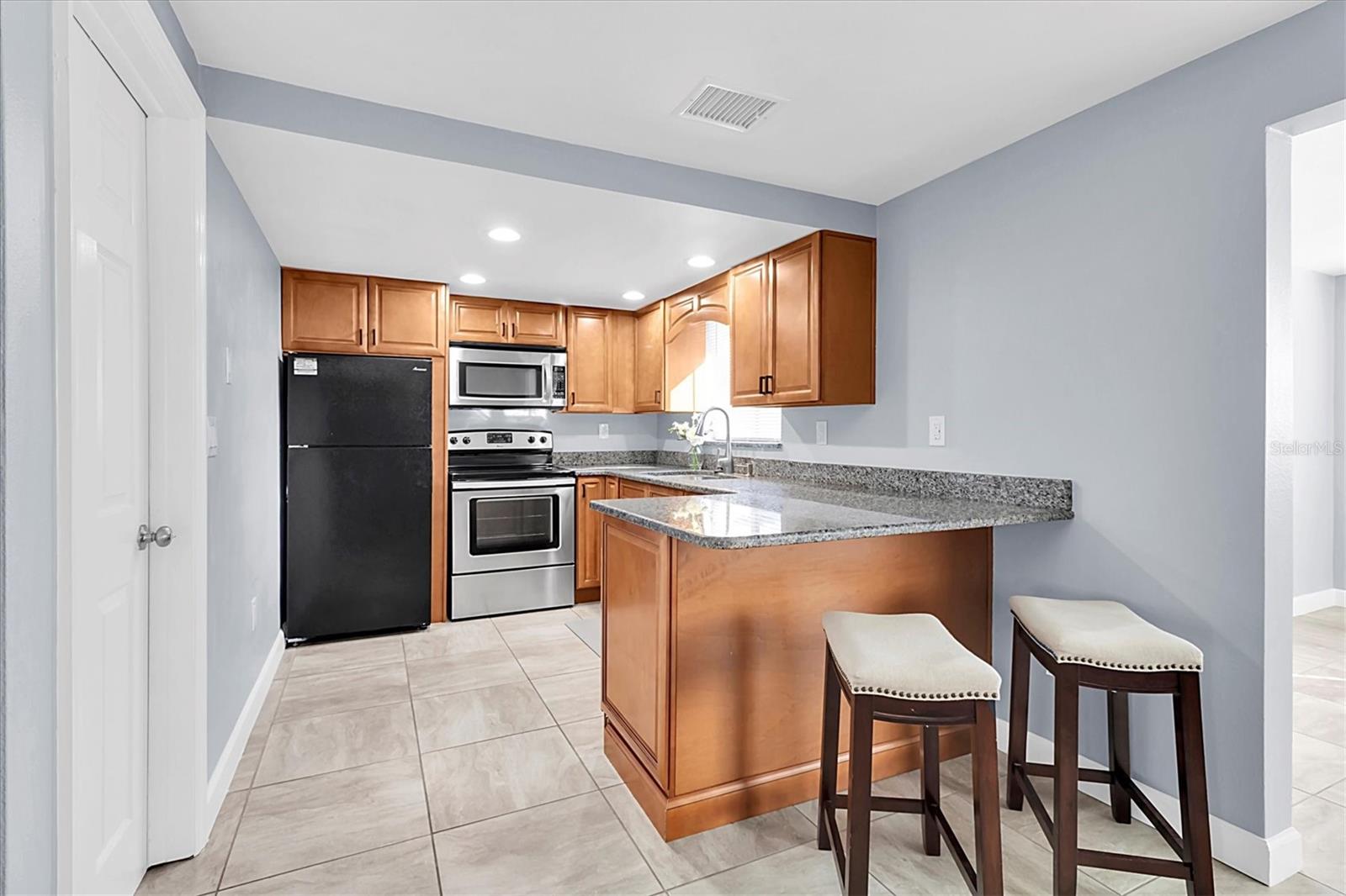 7014 IVANHOE DR, PORT RICHEY, FL, 34668