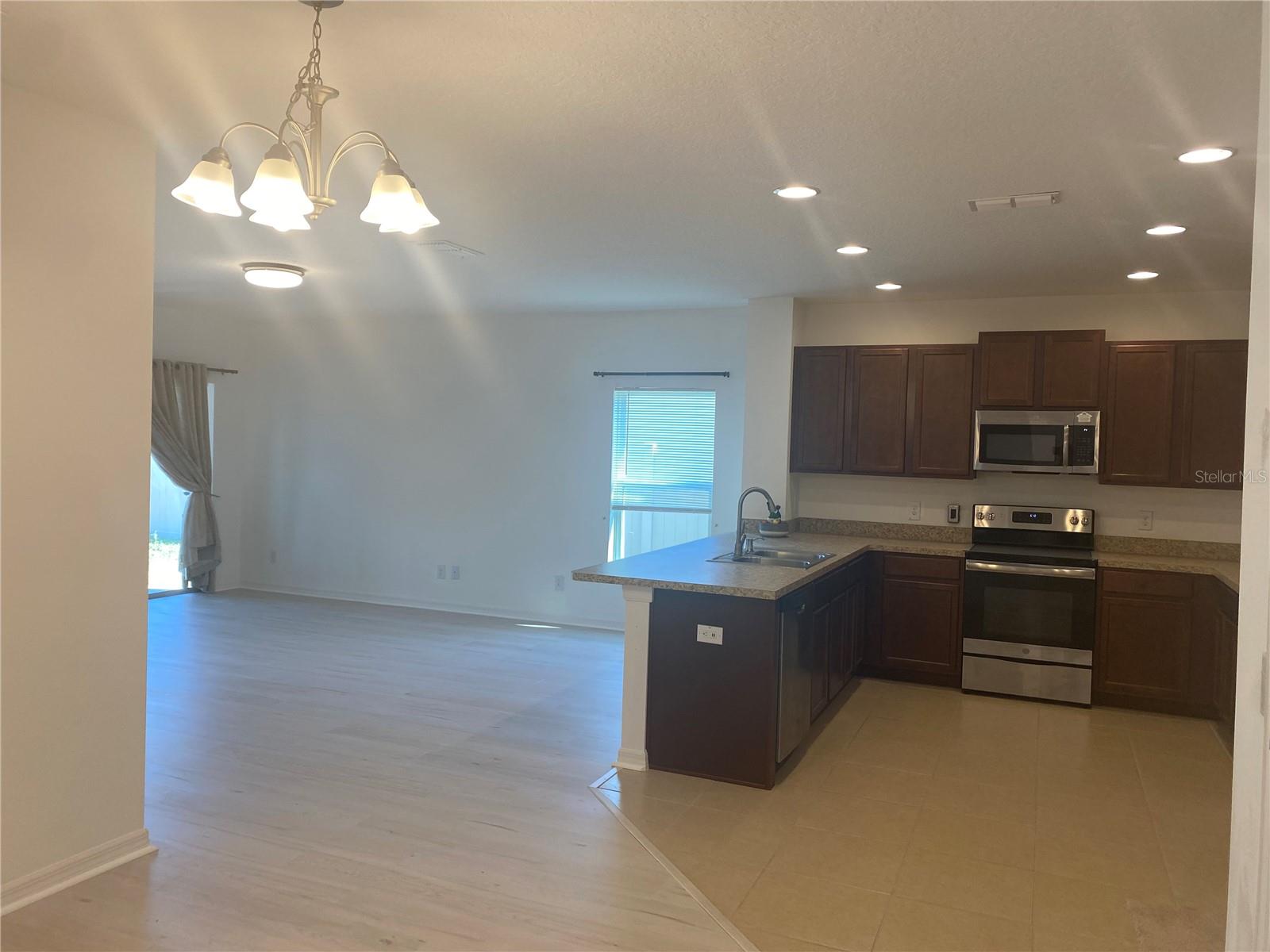 4653 MARCOS CIR, KISSIMMEE, FL, 34758