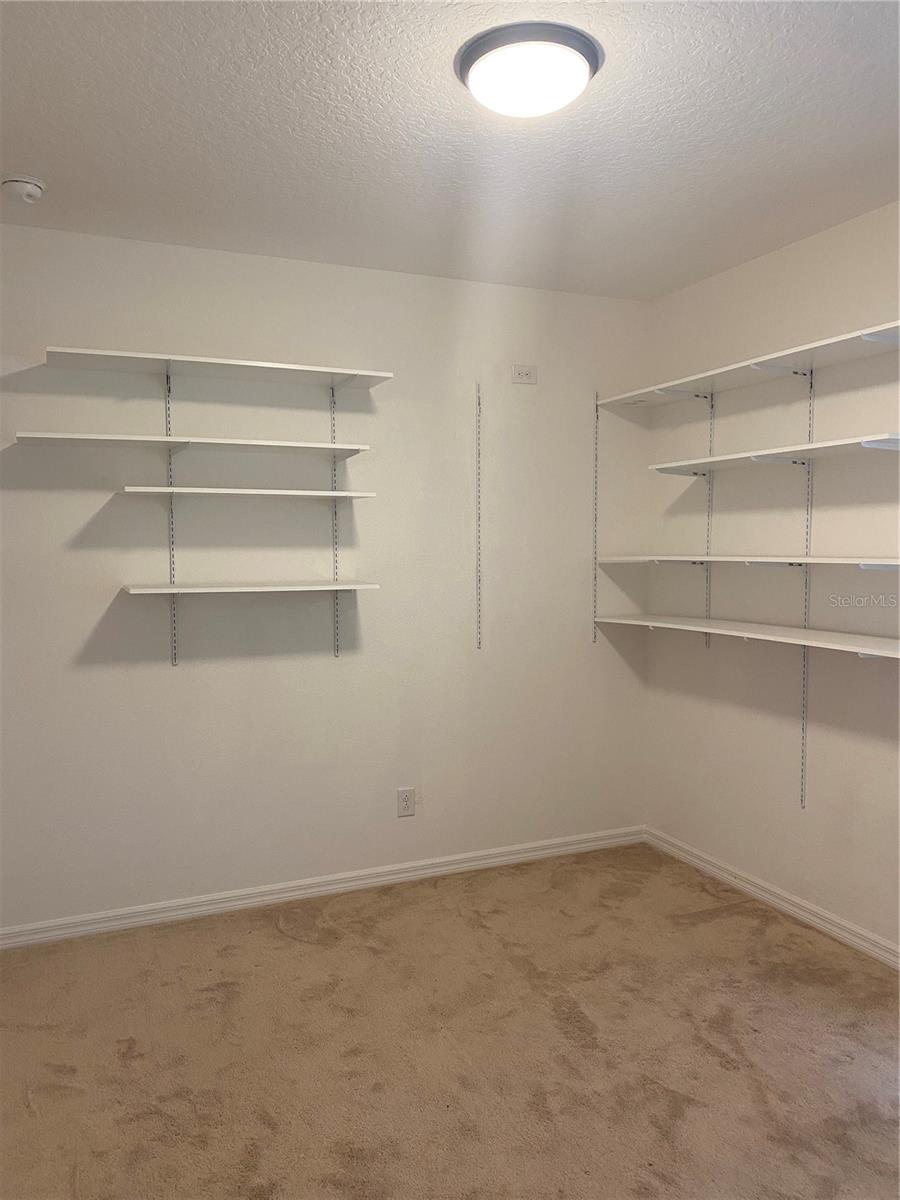 4653 MARCOS CIR, KISSIMMEE, FL, 34758