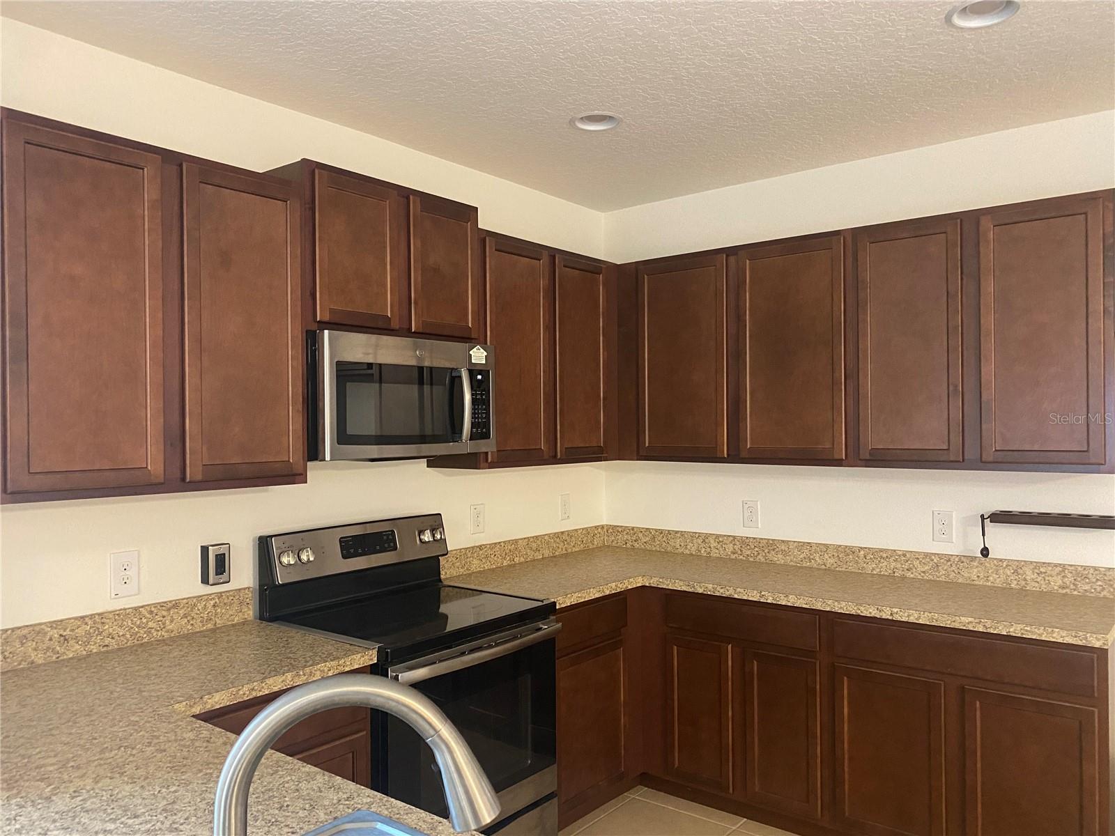 4653 MARCOS CIR, KISSIMMEE, FL, 34758