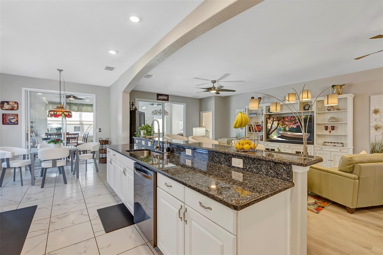 4002 RICHMOND XING, LEESBURG, FL, 34748