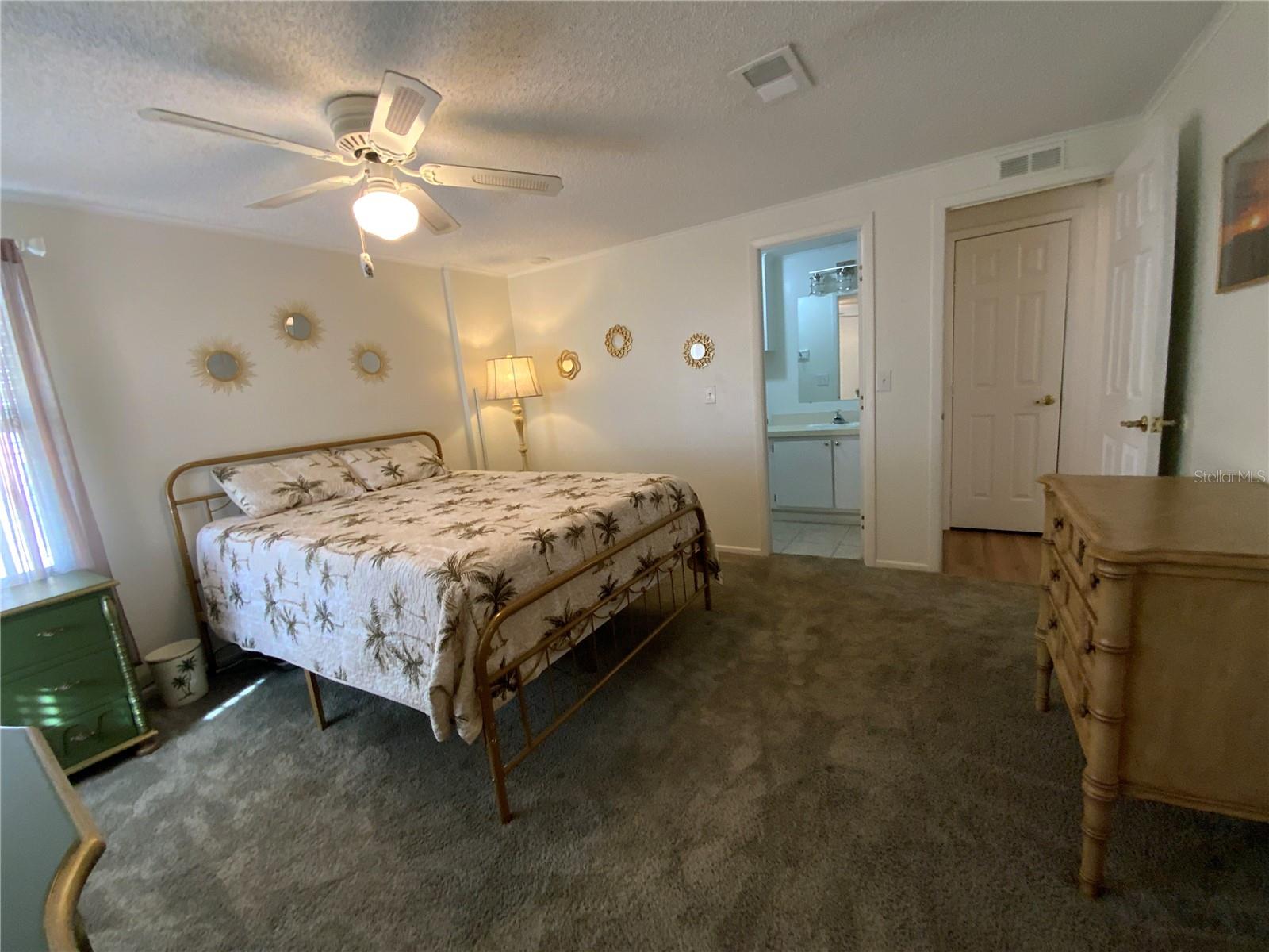 1802 PETUNIA LN, THE VILLAGES, FL, 32159